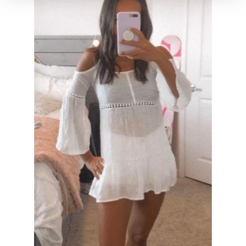 Boutique White Top